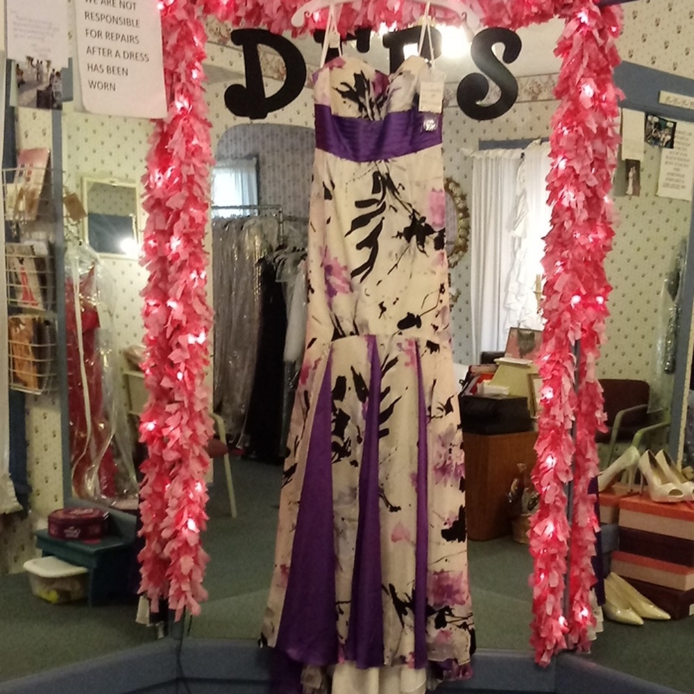 Prom gown